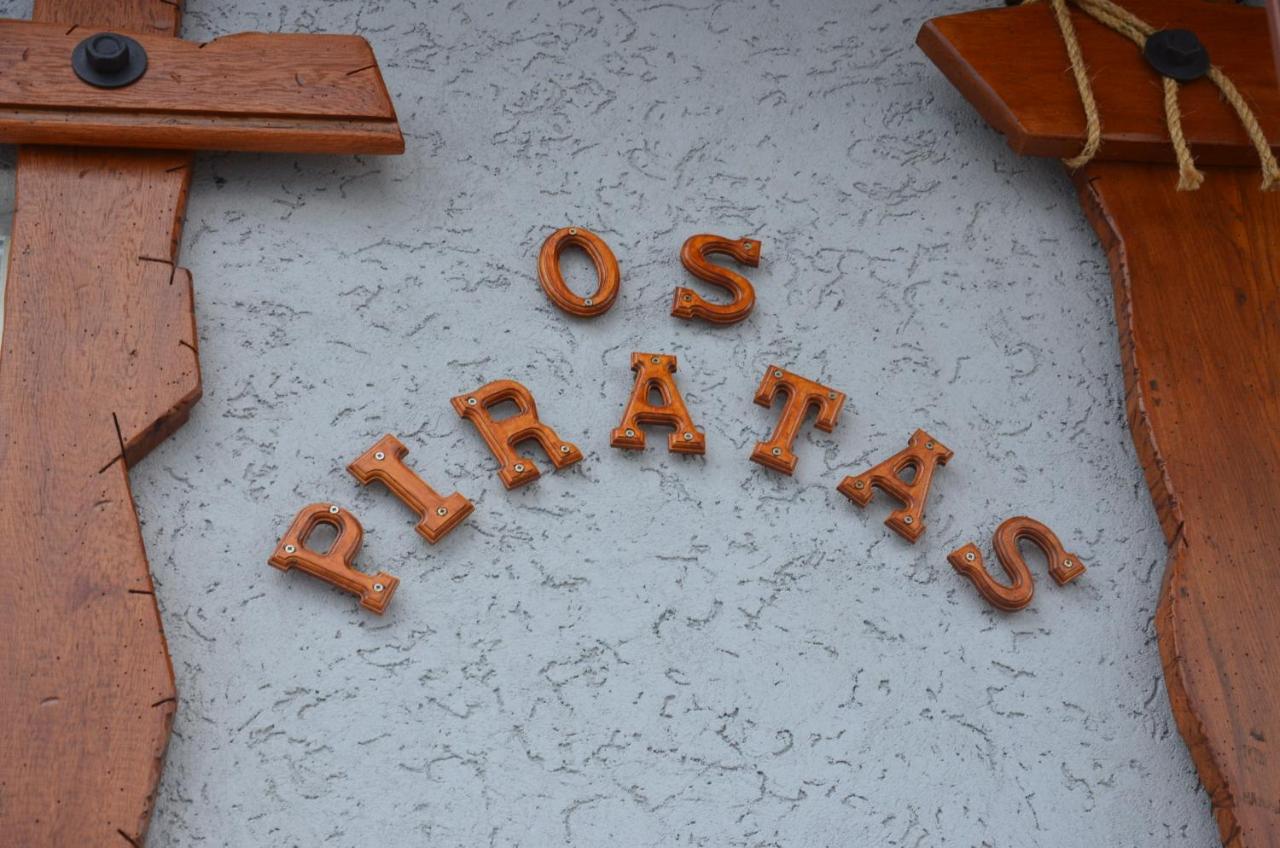 Os Piratas Hotel Charneca  Exterior photo