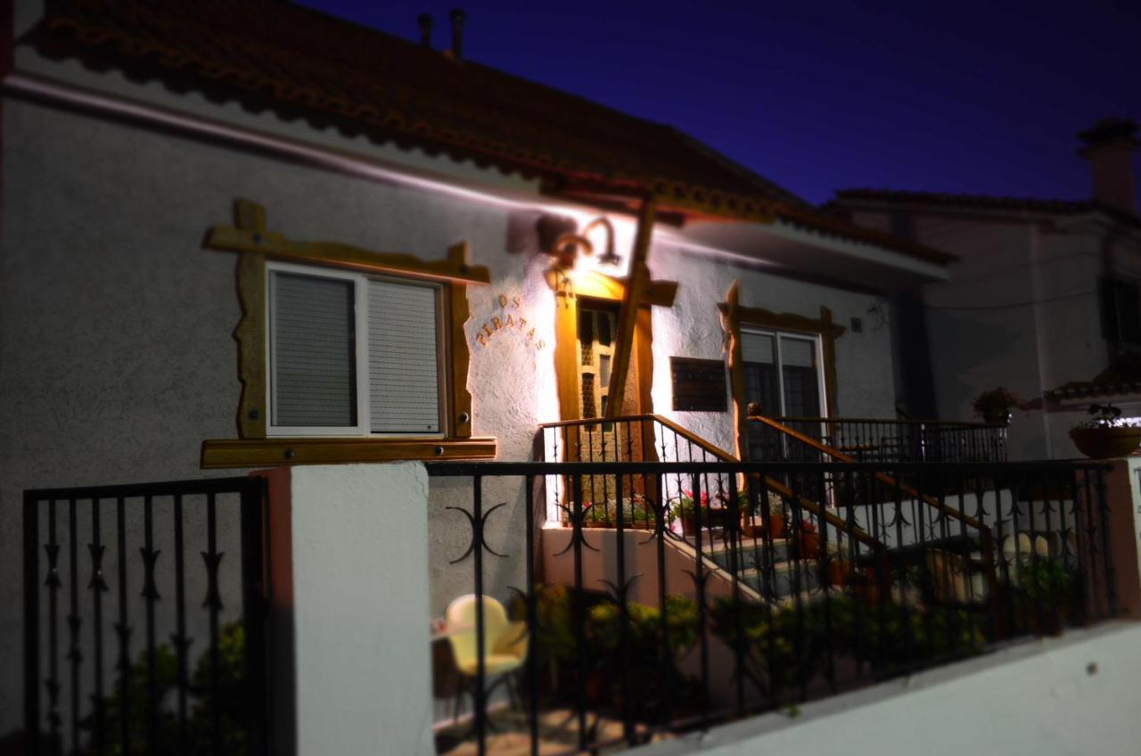 Os Piratas Hotel Charneca  Exterior photo