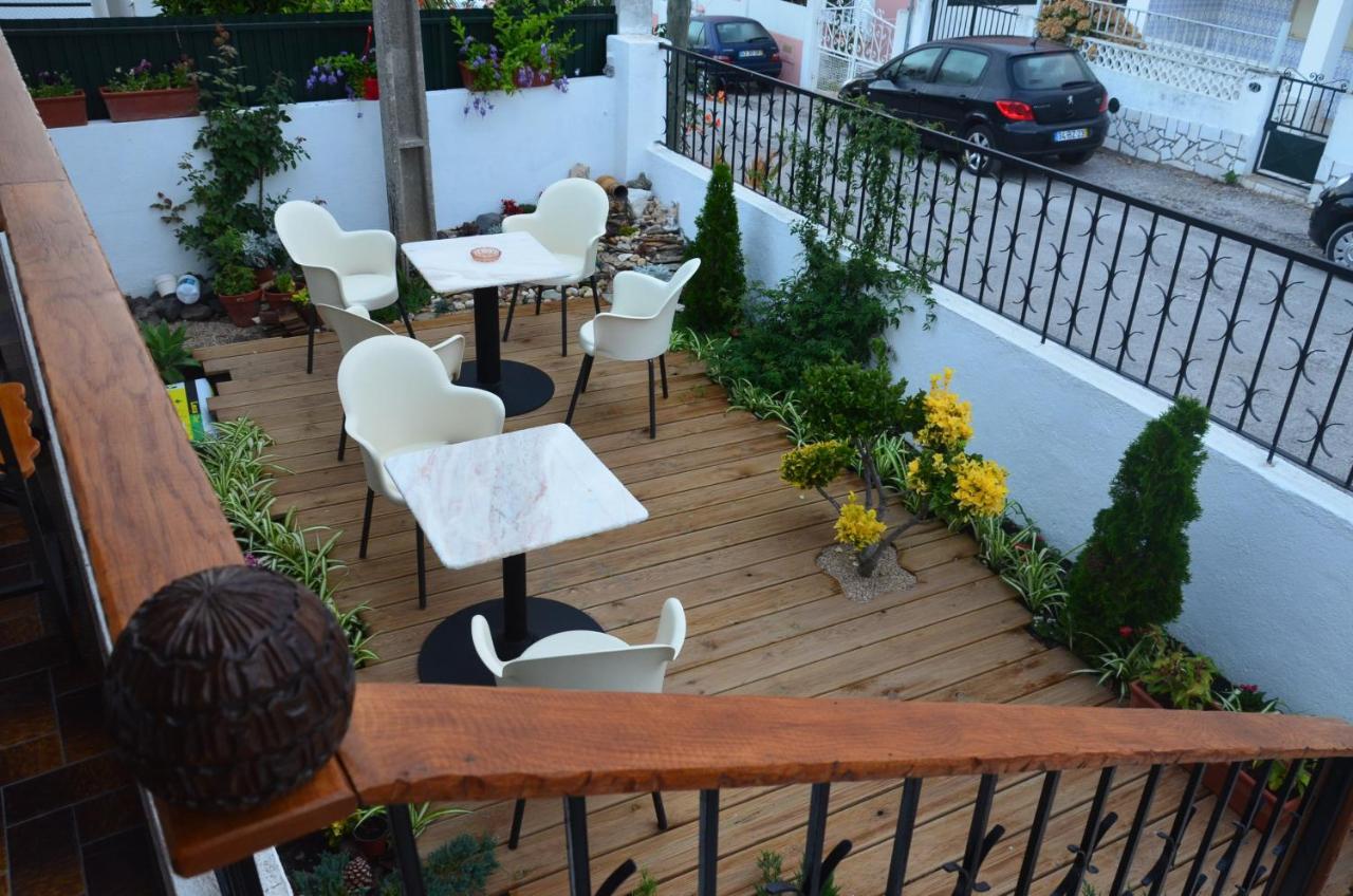 Os Piratas Hotel Charneca  Exterior photo