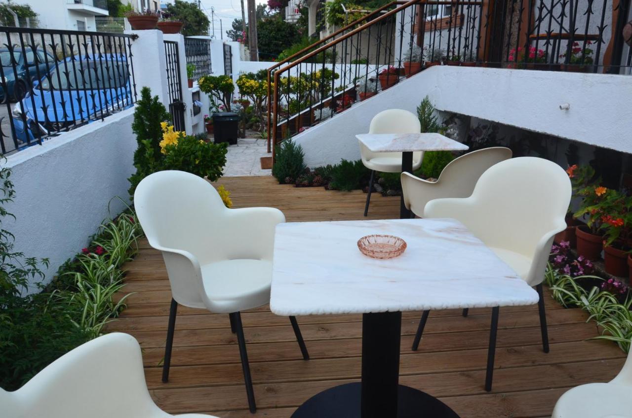 Os Piratas Hotel Charneca  Exterior photo
